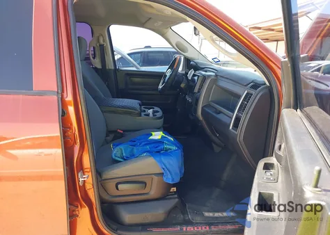 2013 Ram 1500 Express z USA, uszkodzony, nr VIN 1C6RR6FT5DS562575